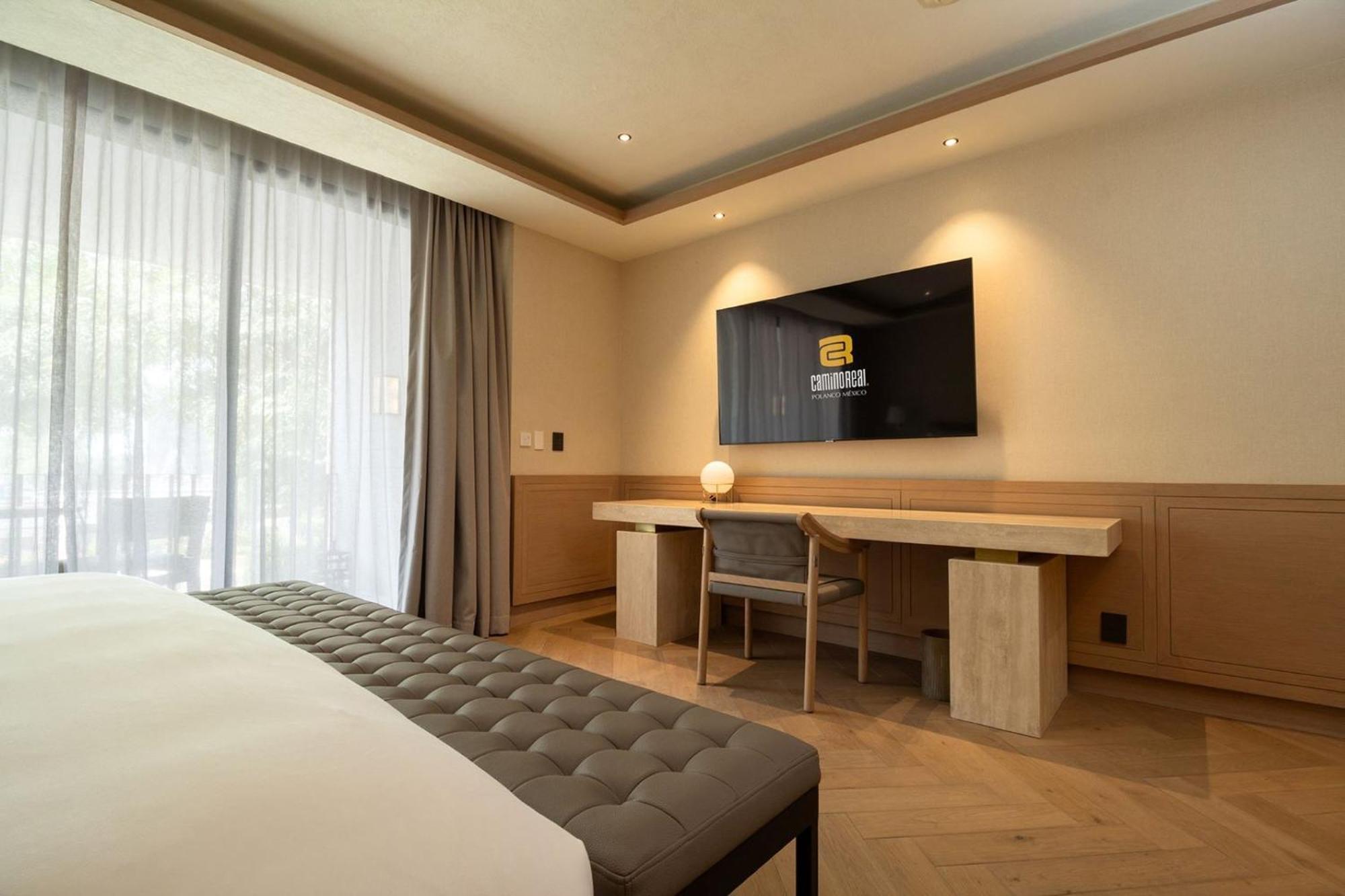 Hotel Camino Real Polanco Mexico Exteriér fotografie A room at the hotel