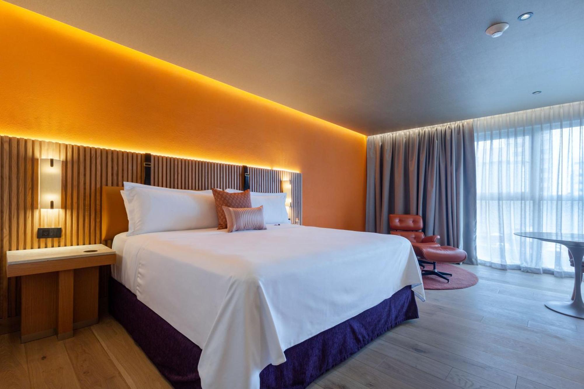 Hotel Camino Real Polanco Mexico Exteriér fotografie A room at the hotel